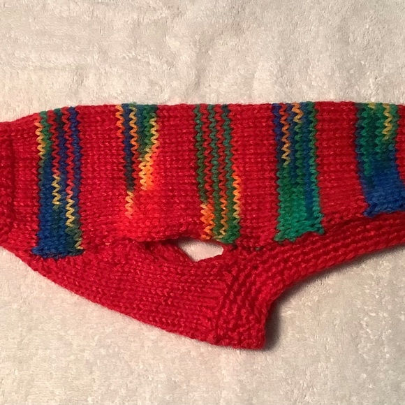 Hand knit doggie sweater. NWOT - Picture 2 of 5
